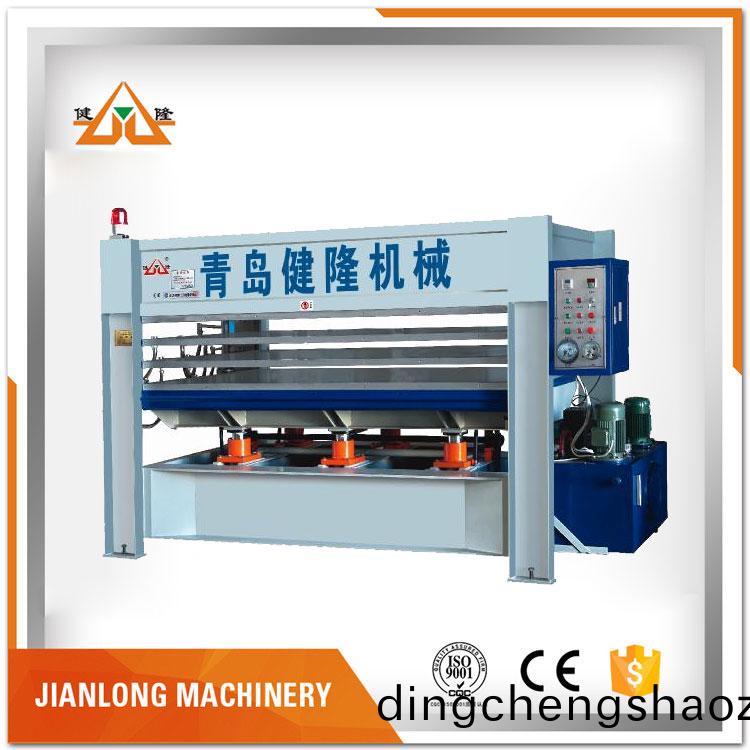 熱(re)闆(ban)幅(fu)麵4×8尺(chi)120噸(dun)3層(ceng)熱(re)壓機(ji)