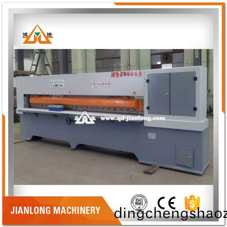 MQJ3600A液壓(ya)薄(bao)木剪(jian)切(qie)機(ji)