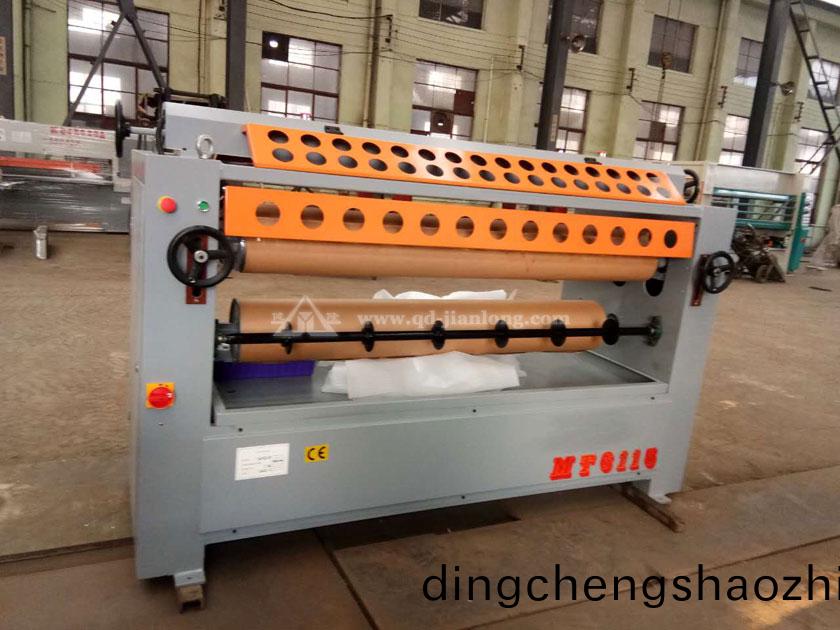 MT6115塗(tu)膠(jiao)機