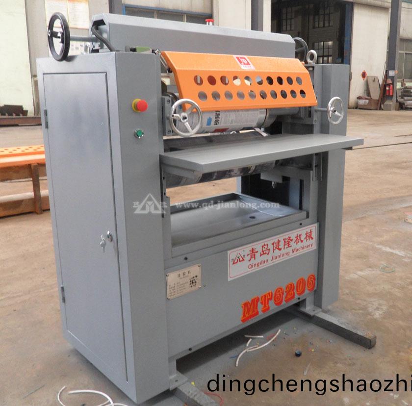 MT6206單雙(shuang)麵(mian)塗(tu)膠(jiao)機
